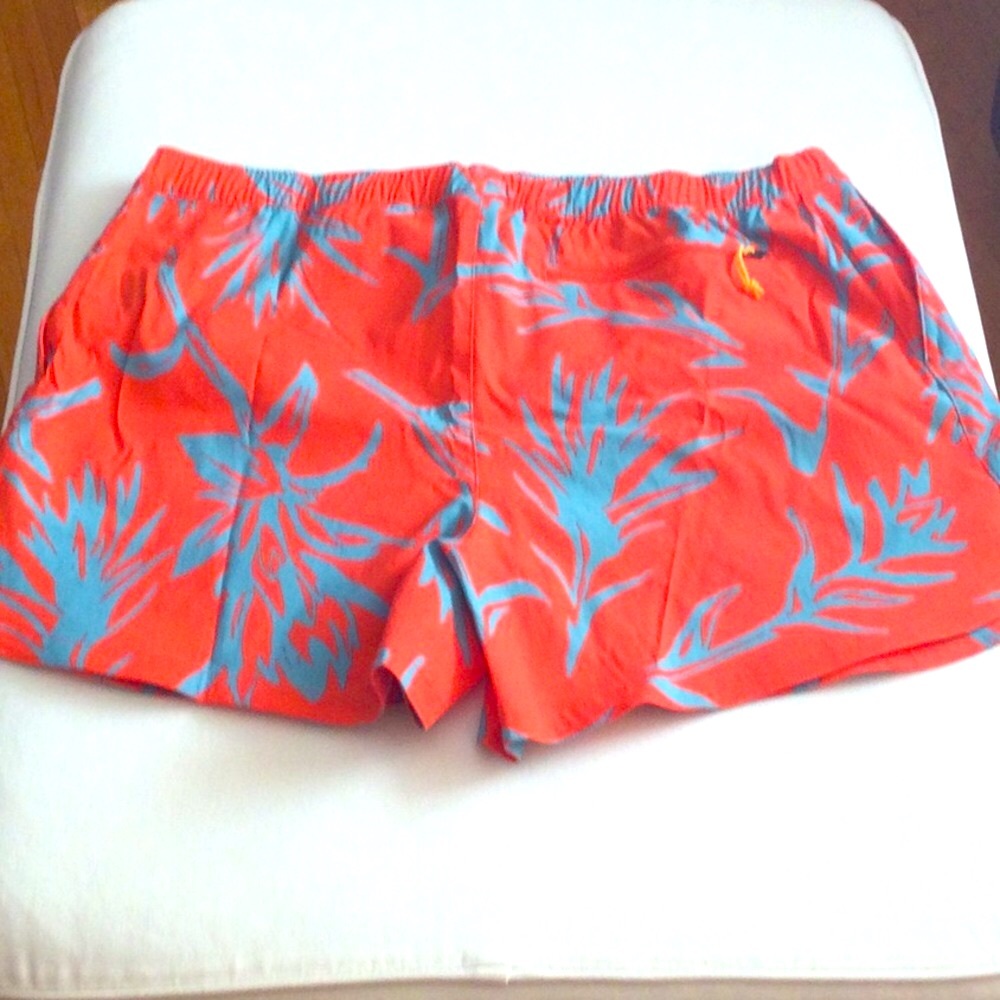 The North Face Women's Coral & Light Blue Printed Board Shorts - Picture 7 of 8